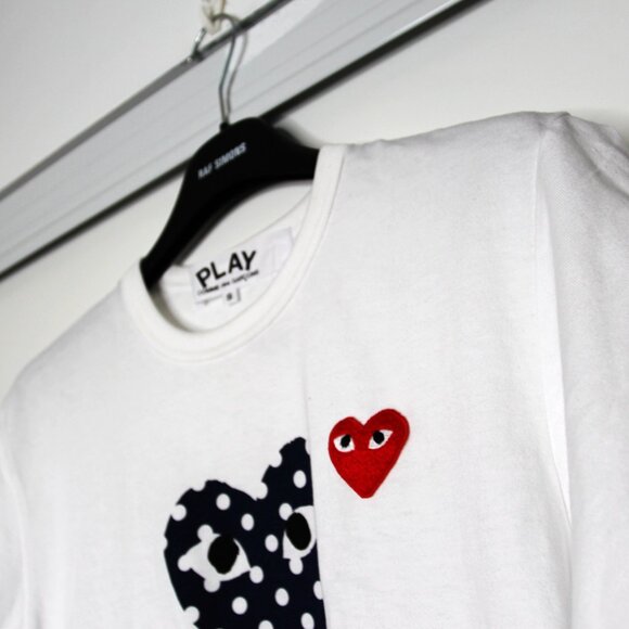 BNWT AW20 COMME DES GARCONS PLAY POLKA DOT 2HEART TSHIRT S - Picture 4 of 15